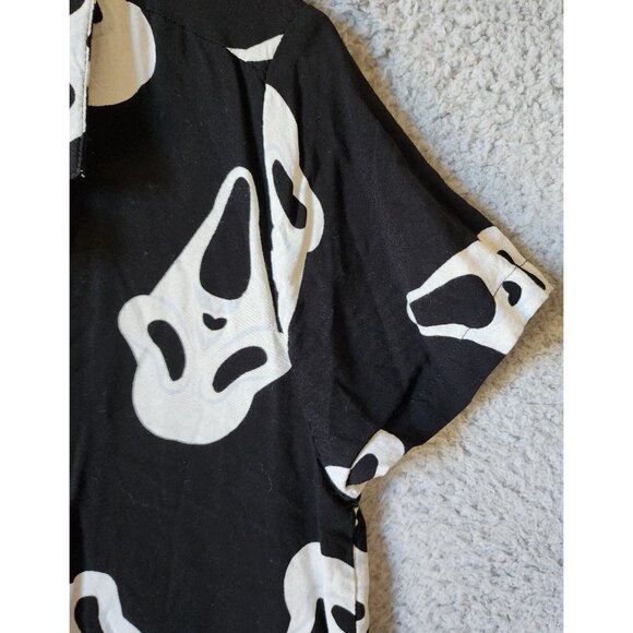 Spirit Halloween Ghost Face Women's M Short Sleeve Button Up Tie Front Top Rare - Picture 5 of 11